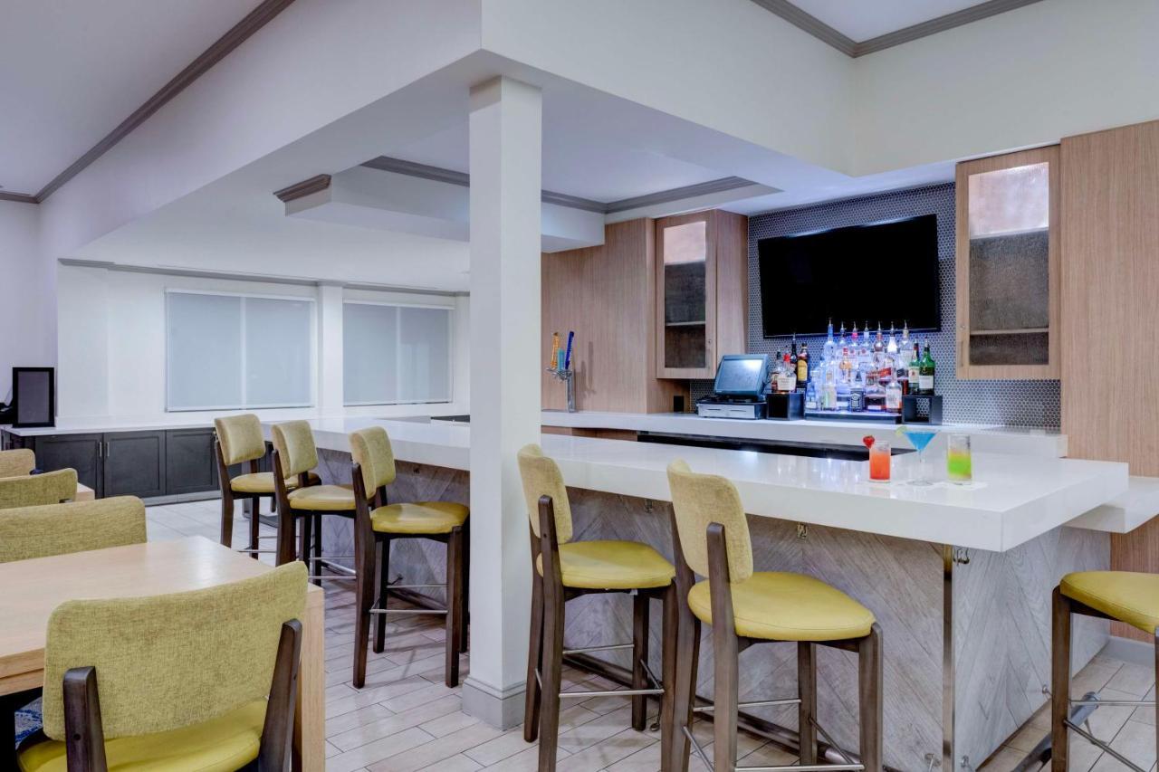 Hilton Garden Inn Anaheim/Garden Grove Exterior foto