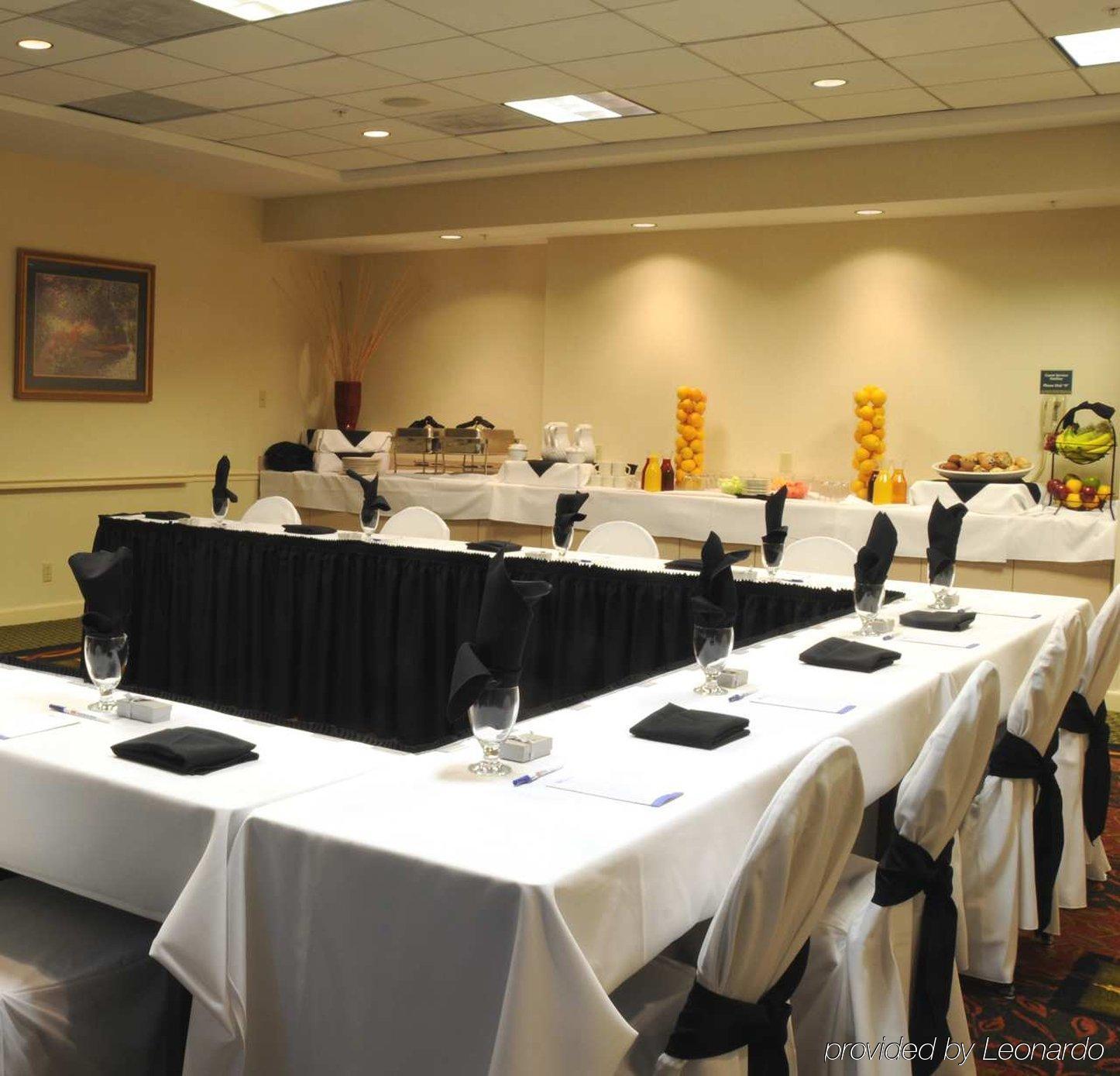 Hilton Garden Inn Anaheim/Garden Grove Exterior foto
